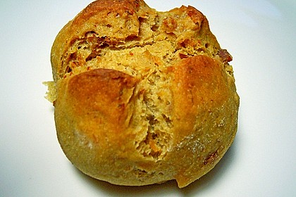 Zwiebel - Speck - Brötchen 1