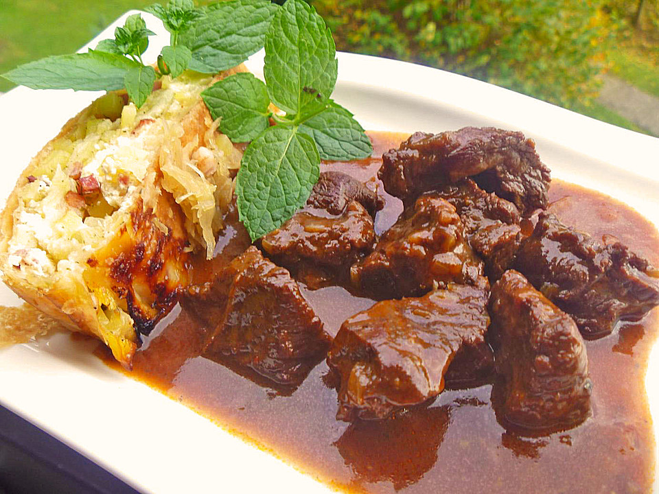 Schoko-Gulasch aus Rindfleisch