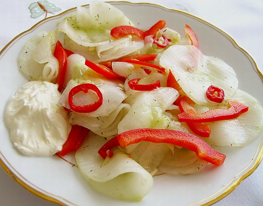 Ungarischer Gurkensalat von manujetter | Chefkoch.de