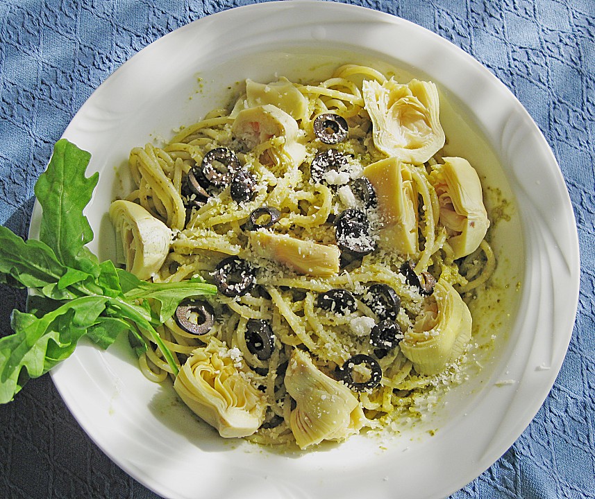 Pesto - Spaghetti mit Artischocken und Oliven von Hani | Chefkoch.de