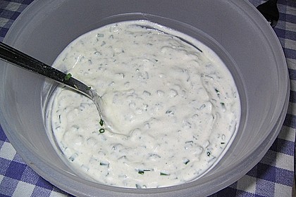 Kräuterdip zu Rohkost 5