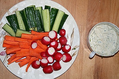 Kräuterdip zu Rohkost 4