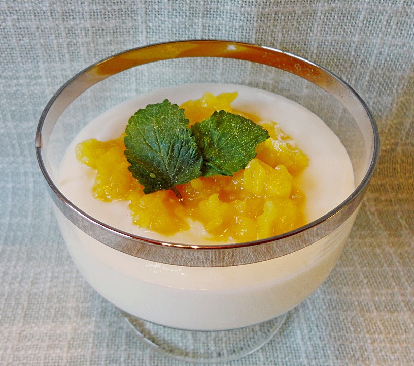 Joghurt - Mousse mit Mango von curly_sue | Chefkoch.de