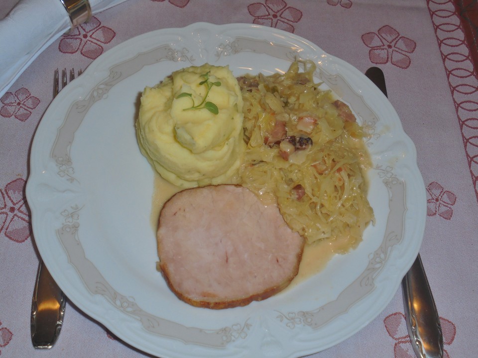 Sauerkraut mit Kartoffelpüree und Kasseler von äüöp | Chefkoch.de