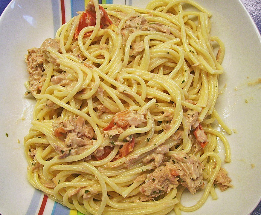 Spaghetti in Thunfisch - Sahne - Sauce von MiSneggi05 | Chefkoch.de