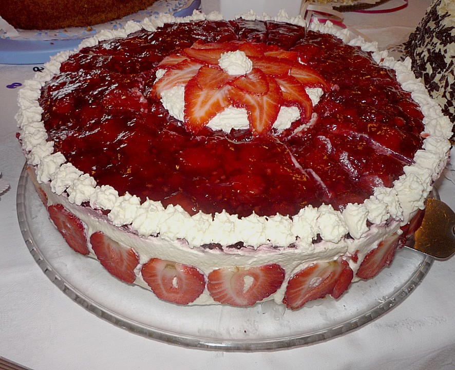 Erdbeer - Himbeer - Mascarpone - Torte von dirkfenske | Chefkoch.de