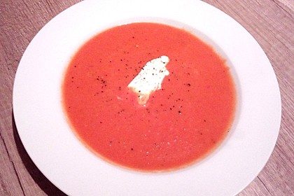 Cremige Tomatensuppe mit Kokosmilch 29