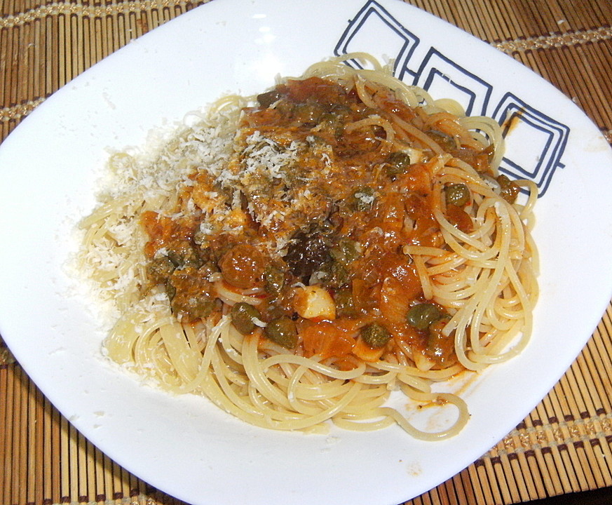 Spaghetti alla puttanesca von josefinchen20 | Chefkoch.de