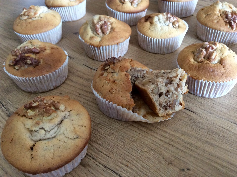 Walnuss - Ahornsirup - Muffins von Schattenfell0811 | Chefkoch.de