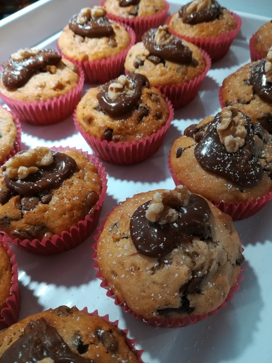 Schokoladen - Walnuss - Muffins von Ela_Back | Chefkoch.de