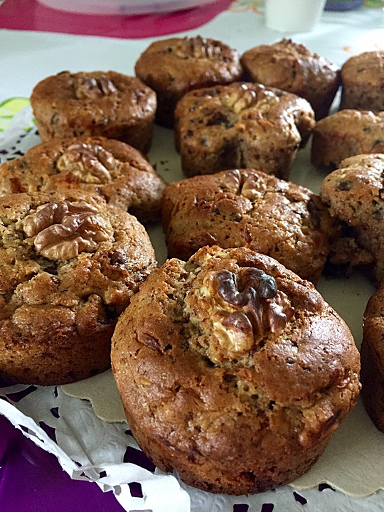 Schokoladen - Walnuss - Muffins von Ela_Back | Chefkoch.de