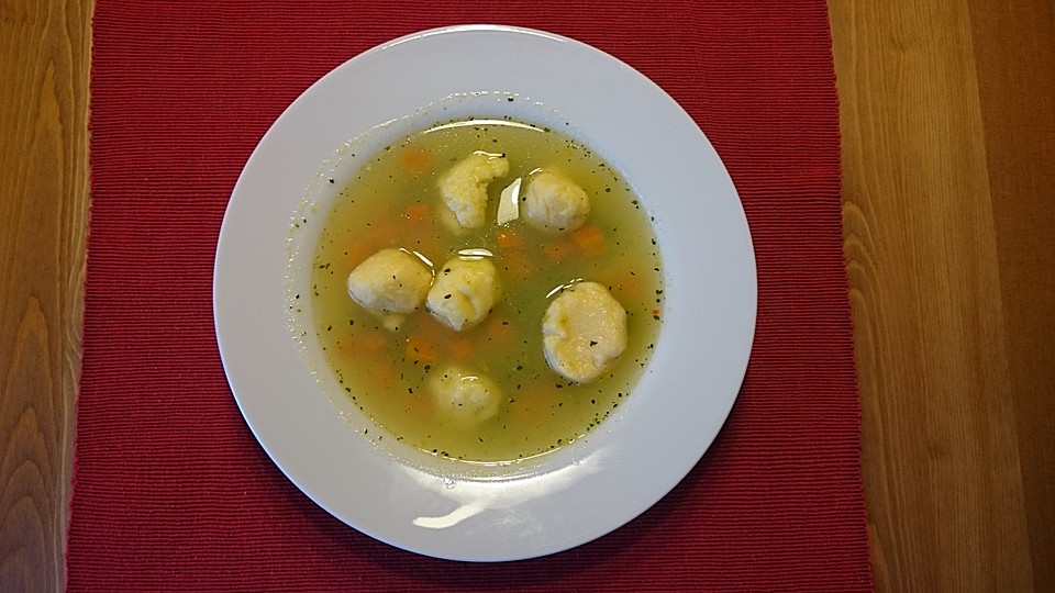 Schnelle Erbsensuppe mit Grießklößchen von 43tina | Chefkoch.de