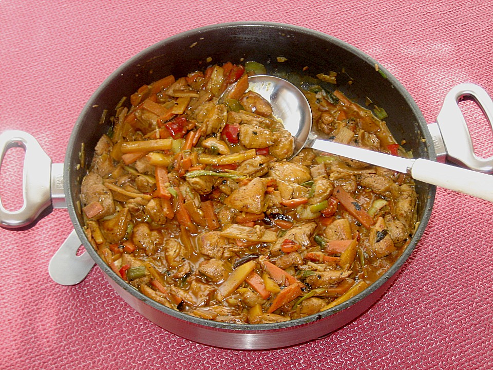 Thaicurry mit Hähnchenbrust und Kokosmilch von claudi-g | Chefkoch.de