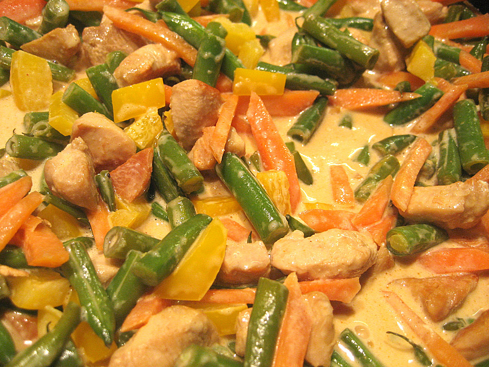 Thaicurry mit Hähnchenbrust und Kokosmilch von claudi-g | Chefkoch.de