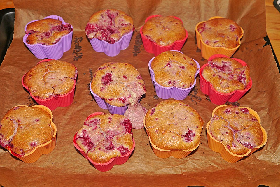 Fruchtige Himbeer Muffins von Kathy247 Chefkoch.de