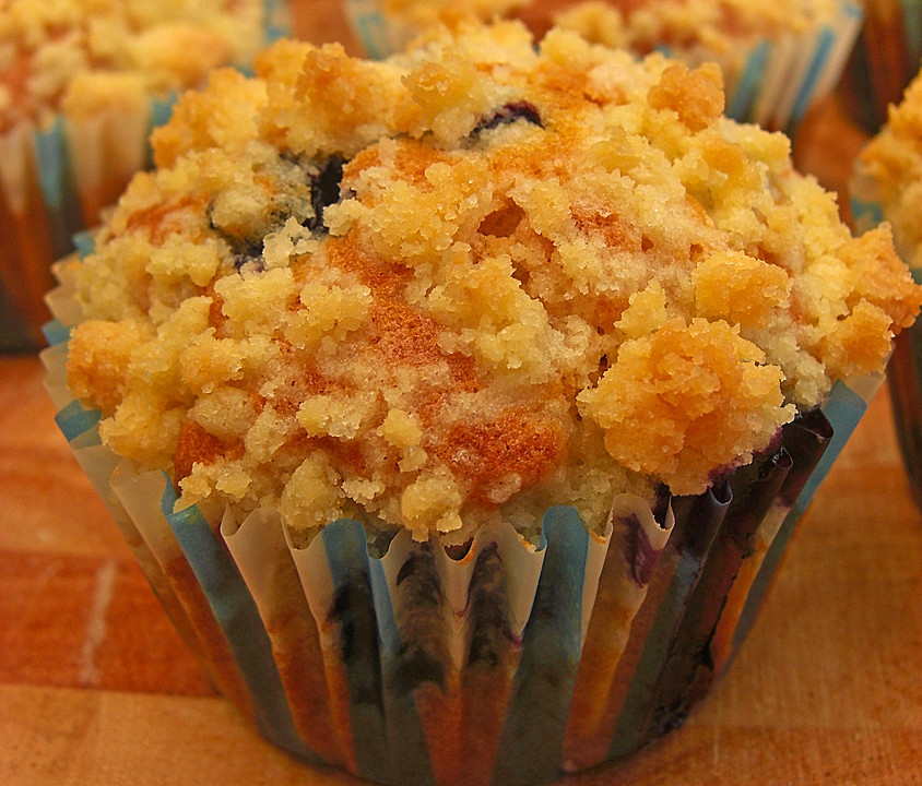 Blaubeer - Muffins mit Streuseln von Ela_Back | Chefkoch.de