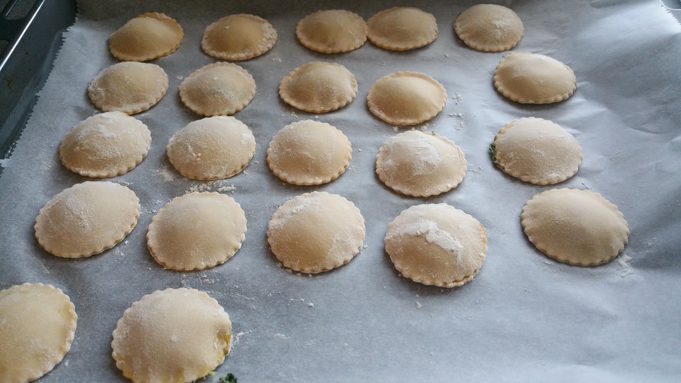 Ravioli mit Ricottafüllung von curly64 | Chefkoch.de Ravioli mit Ricottafüllung von curly64 | Chefkoch.de