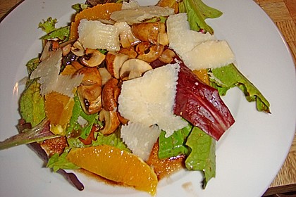 Salat mit Honigchampignons 36