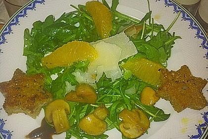 Salat mit Honigchampignons 43