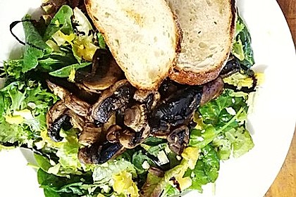 Salat mit Honigchampignons 27