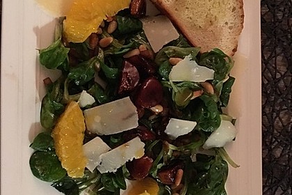 Salat mit Honigchampignons 32