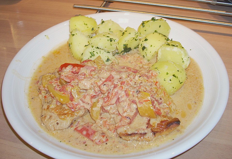 Gefüllte Schnitzel mit Frischkäse und Paprika von Daniela1979 | Chefkoch.de