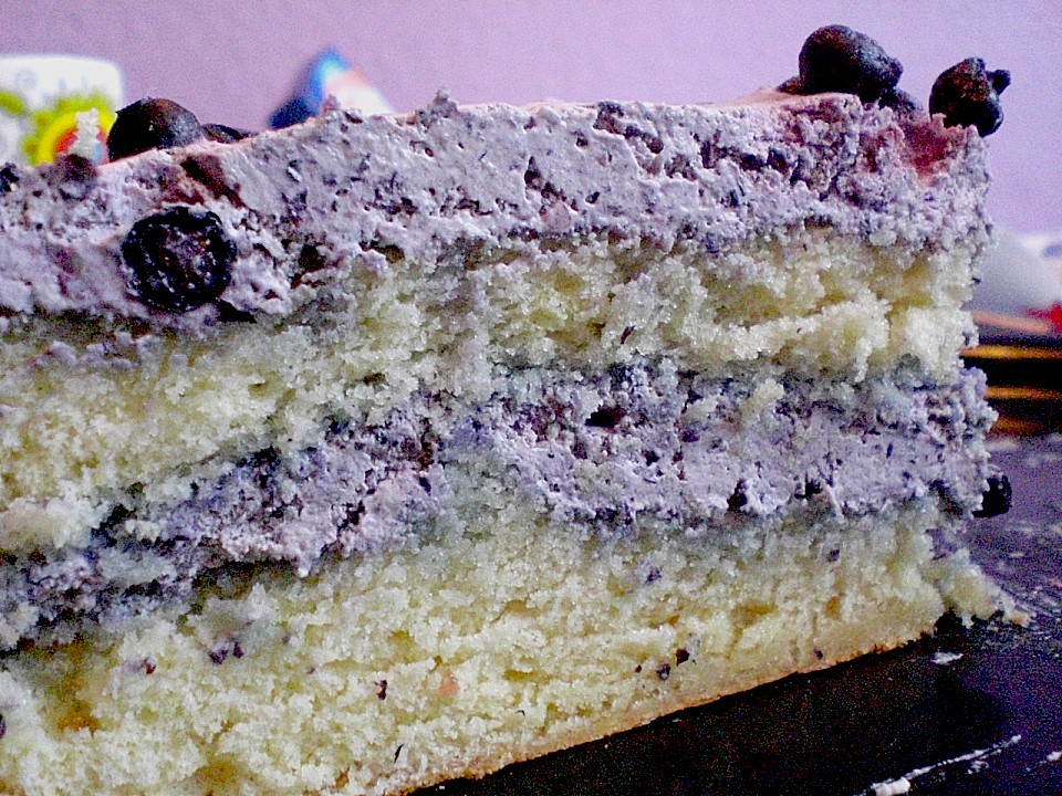 Schnelle Erdbeer - Sahne - Torte von chrisi83 | Chefkoch.de