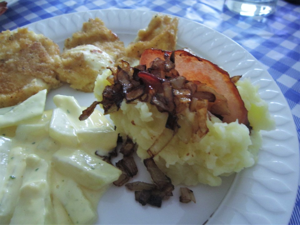 Kartoffelpürree mit Speck &amp; Zwiebeln von JellyBelly123 | Chefkoch.de