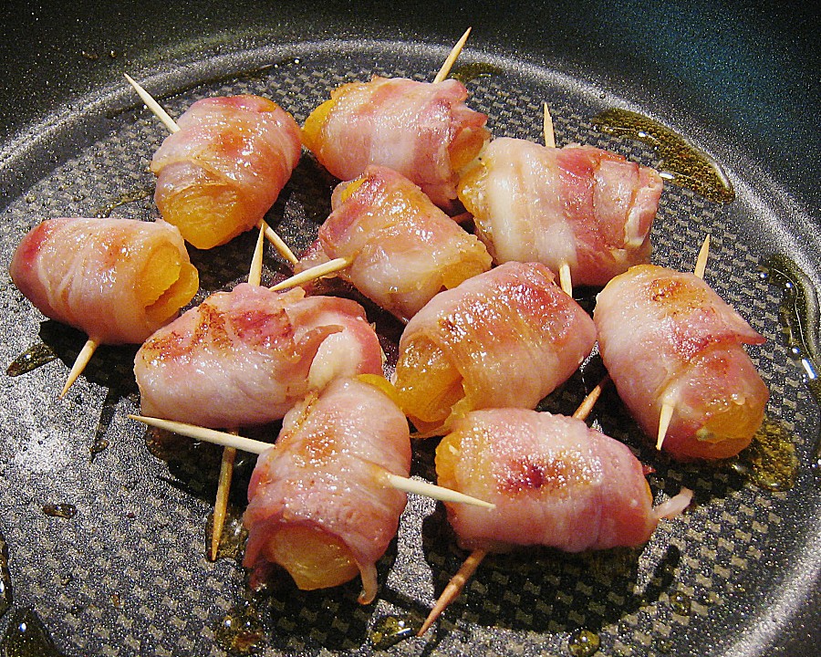 Aprikosen - Speck - Röllchen von mausel | Chefkoch.de