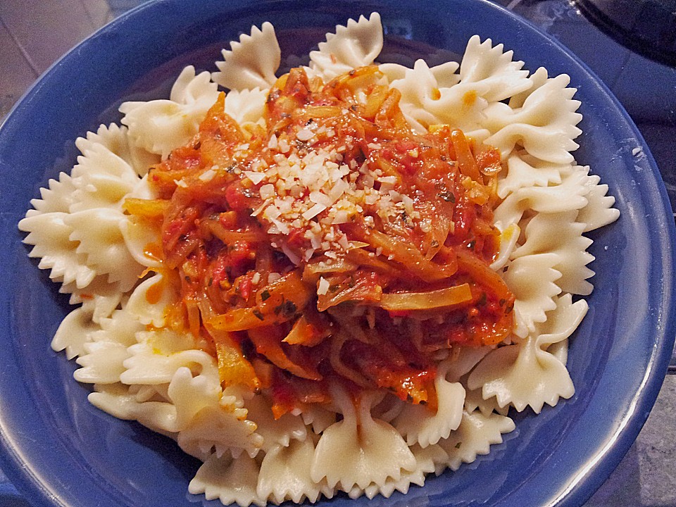 Farfalle mit Fenchel - Paprika - Sauce von Safaro | Chefkoch.de