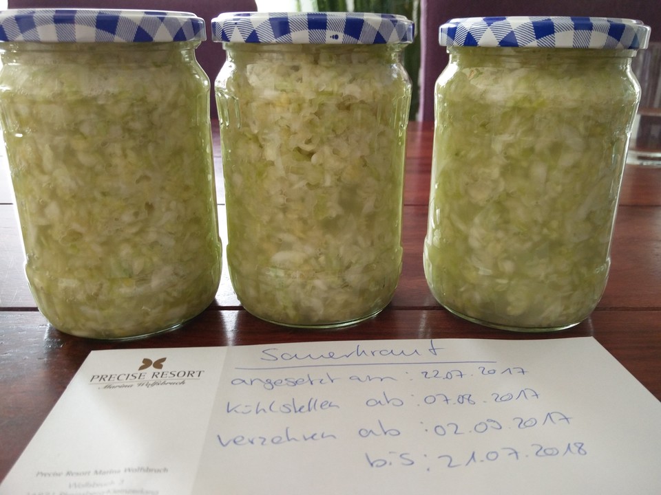 Sauerkraut selbst in Gläsern einmachen von sonjagelb | Chefkoch.de