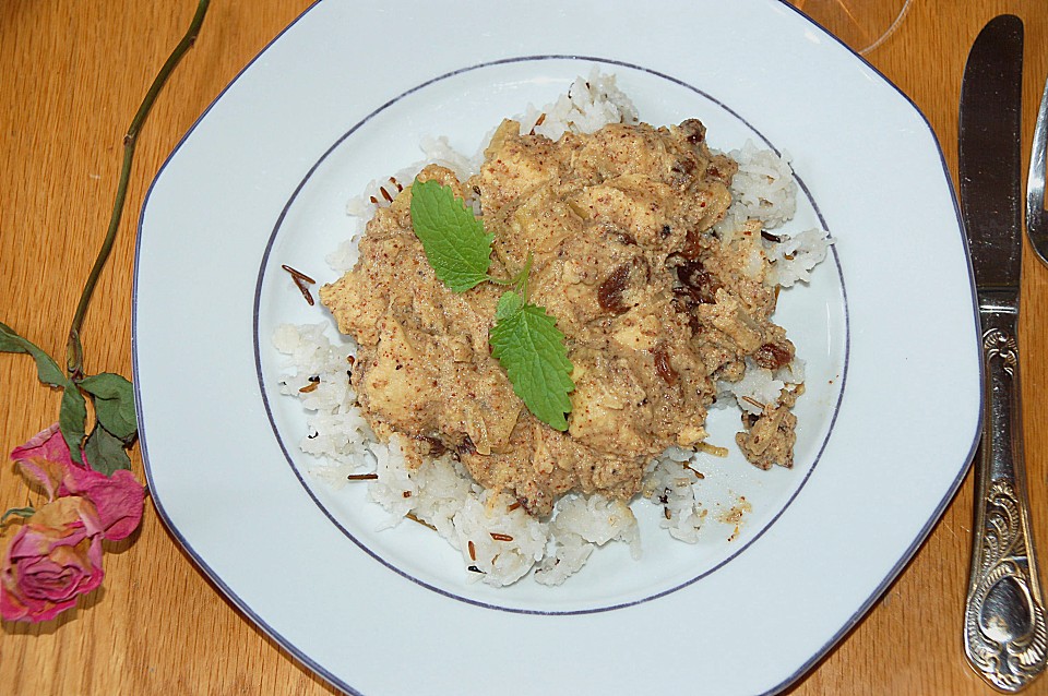 Indisches Safran - Joghurt - Huhn mit Mandeln von Ich888 | Chefkoch.de
