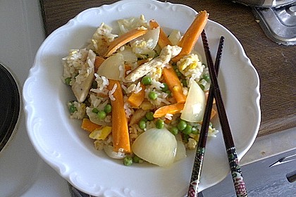 Gebratener Reis mit Hühnchen 1