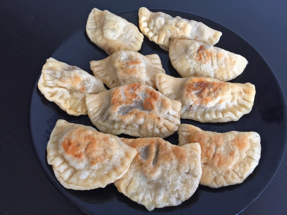 Piroggi mit Hackfleisch und Pilzen von Pierogi | Chefkoch.de