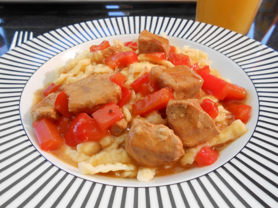 Gulasch mit Paprika von Pusteblume2 | Chefkoch.de