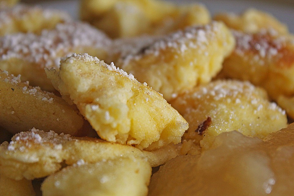 Kaiserschmarrn mit Mandelsplittern von pueppi35 | Chefkoch.de