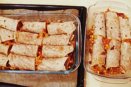 Überbackene Enchiladas mit Avocado-Dip 22
