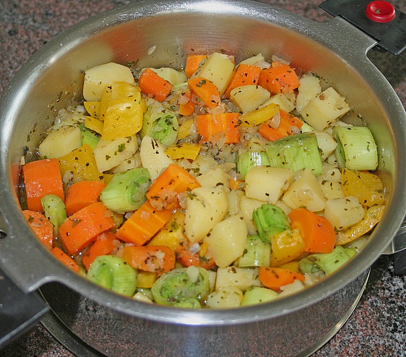 Eintopf aus Kartoffeln und Karotten von Larsi67 | Chefkoch.de
