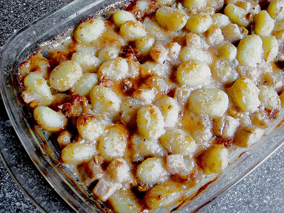 Gnocchi mit Birnen-Gorgonzola-Sauce überbacken von Hias2000 | Chefkoch.de