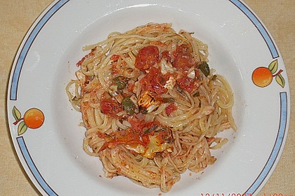 Dieters Linguine mit würziger Camembert - Tomaten - Sauce 7