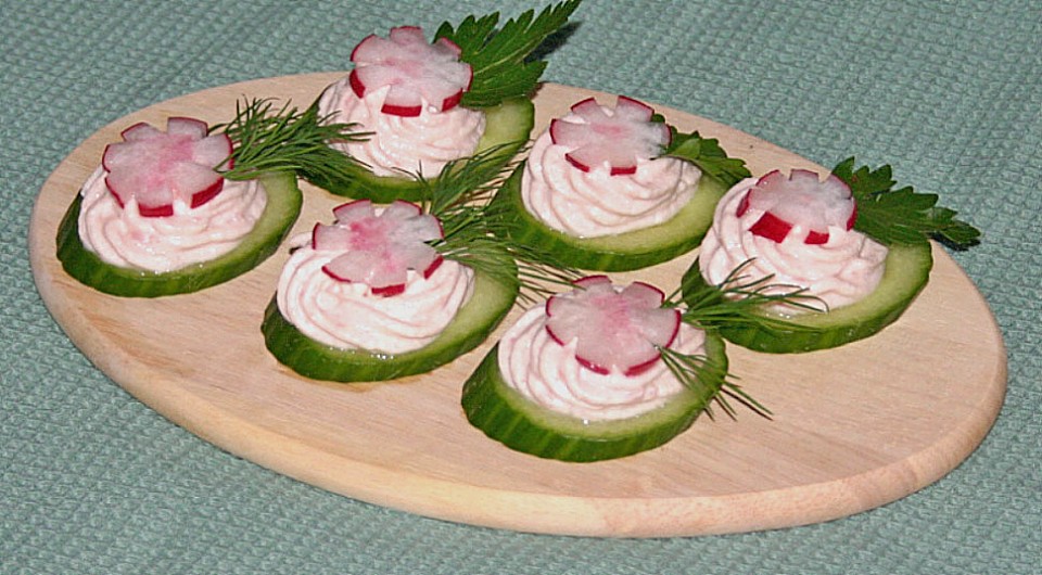 Gurkenhäppchen mit Frischkäse - Schinken - Creme von bembelchen ...