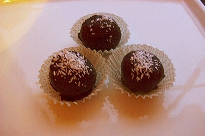 Schokoladen - Kokos - Pralinen 5