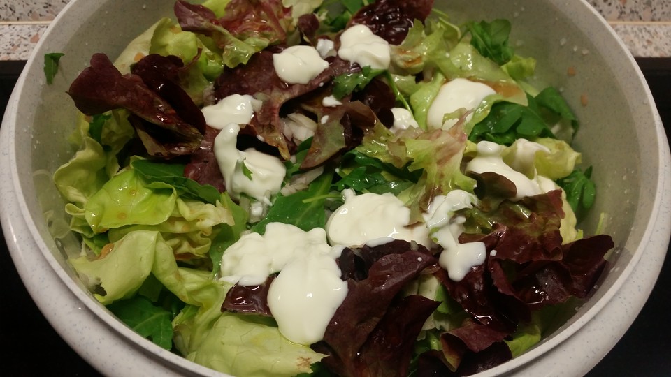 Helles Joghurt Balsamico Dressing von Bezwinger Chefkoch.de