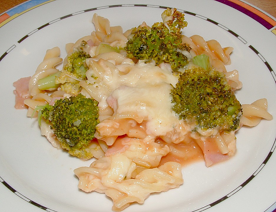 Brokkoli - Makkaroni - Auflauf von Paul66 | Chefkoch.de