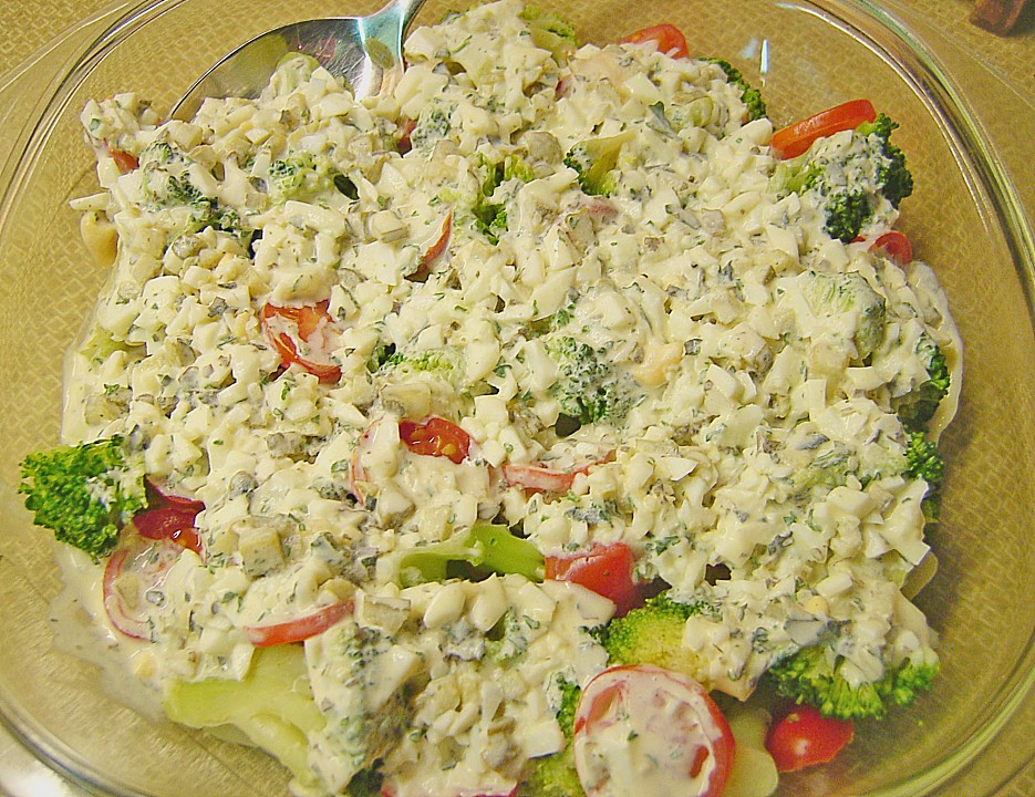 Gemüsesalat mit Tomaten und Brokkoli von zuzilinchen | Chefkoch.de