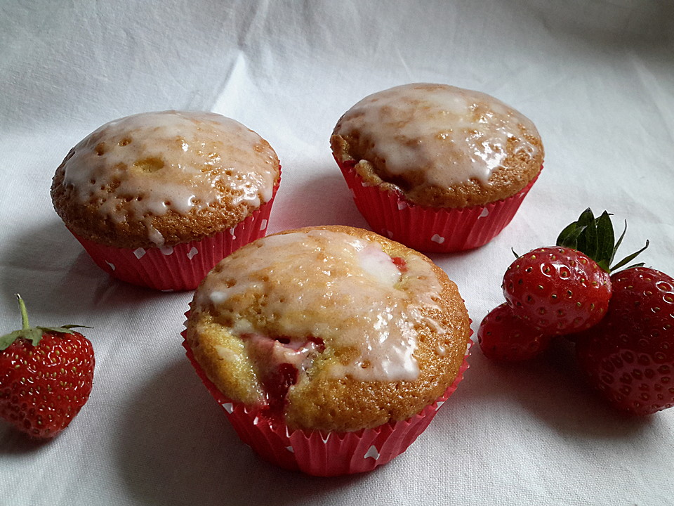 Erdbeer - Muffins von labell | Chefkoch.de