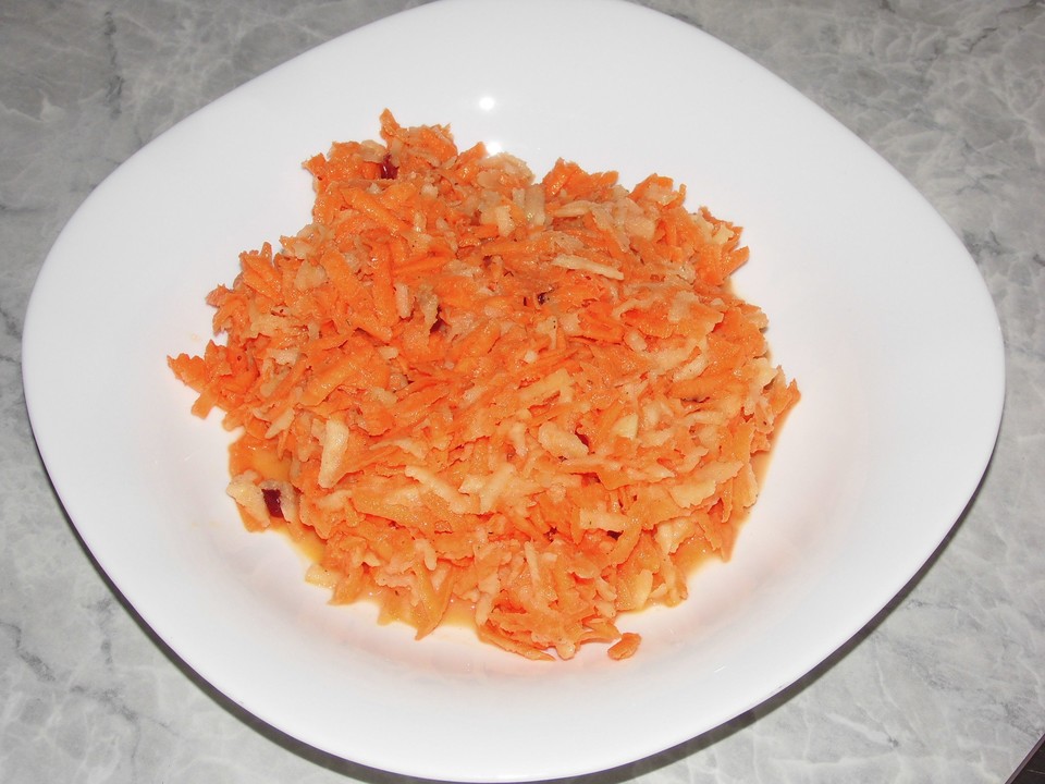 Apfel - Möhren Salat von Bezwinger | Chefkoch.de
