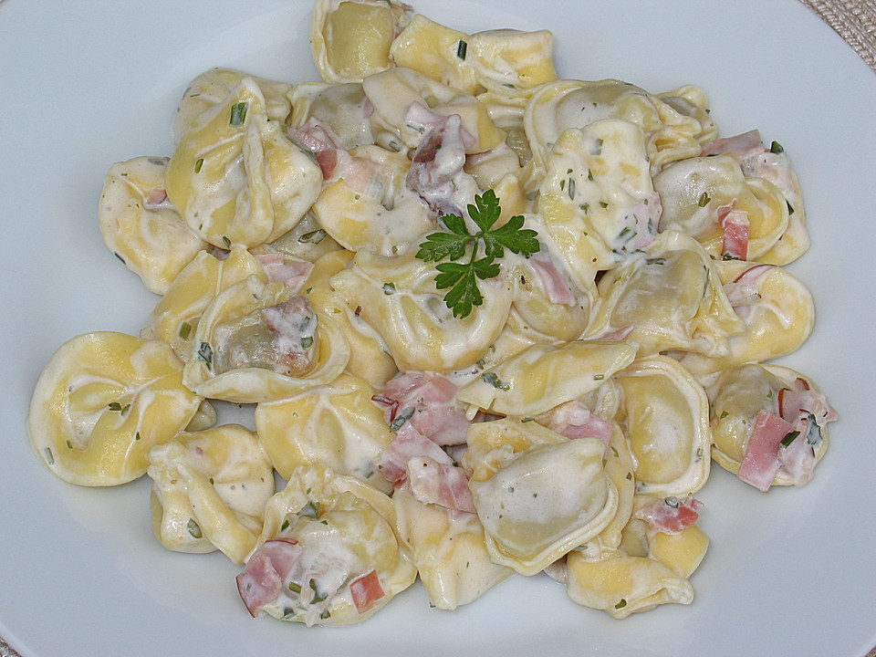 Tortellini mit Kräutersauce von Sarina-Emilia | Chefkoch.de