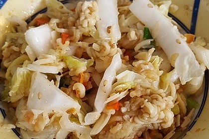 Chinakohlsalat mit Mie - Nudeln 9