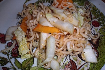 Chinakohlsalat mit Mie - Nudeln 6